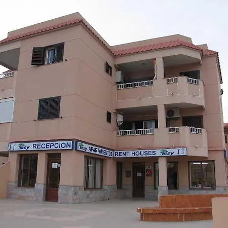 Tesy Ii מלון